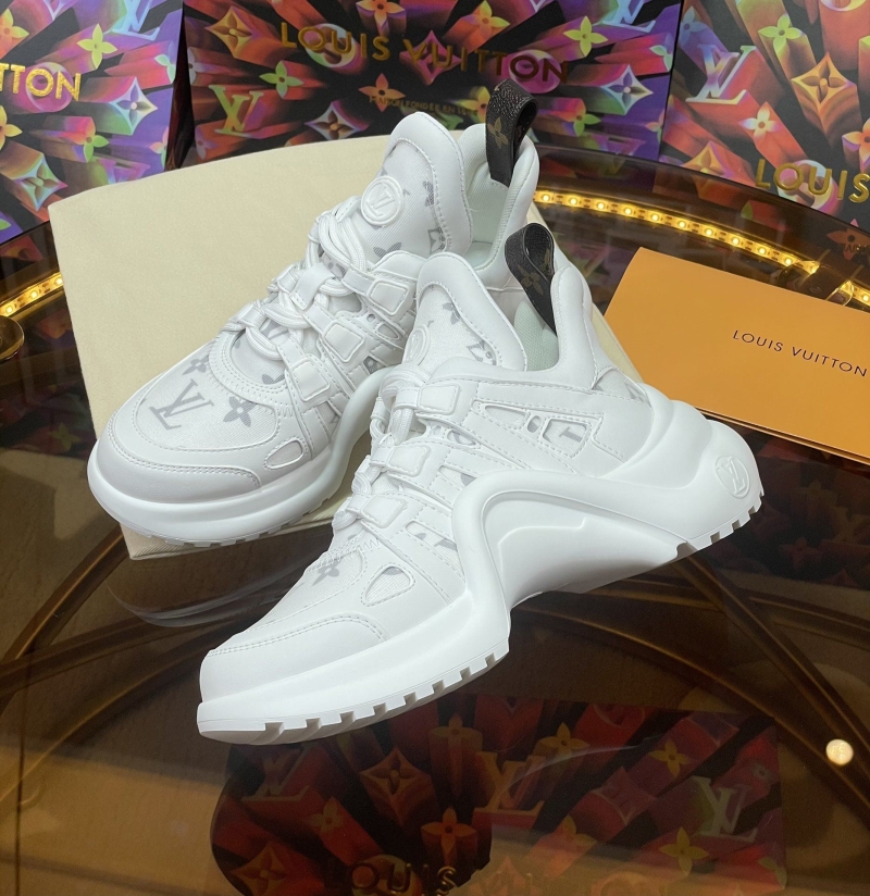 Louis Vuitton Sneakers